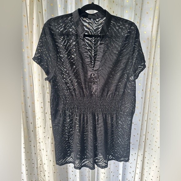 Torrid Black Sheer Lace Smocked Waist Pullover Lagenlook Edgy Goth Blouse Top 1X - Picture 2 of 5